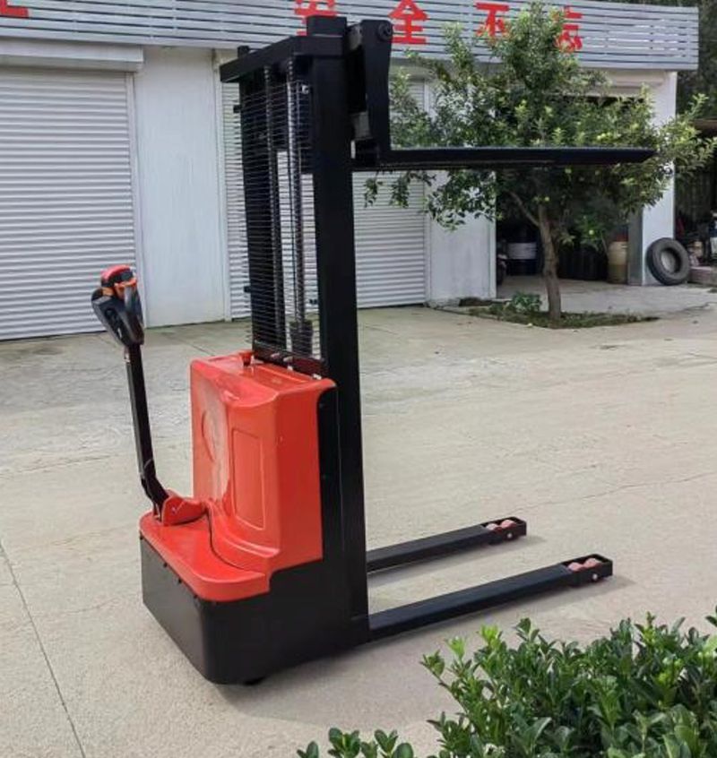 Stacker Electric pe Baterie 1T Ridicare 3m