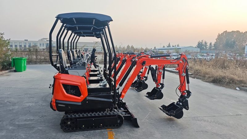 Mini Excavator 1.2 Tone Euro V