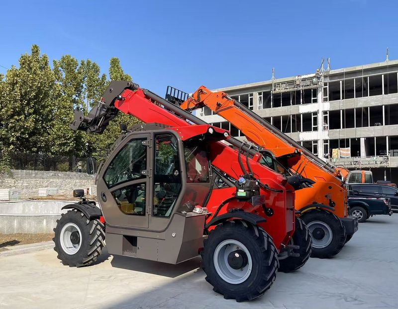 Telehandler Multifuncțional